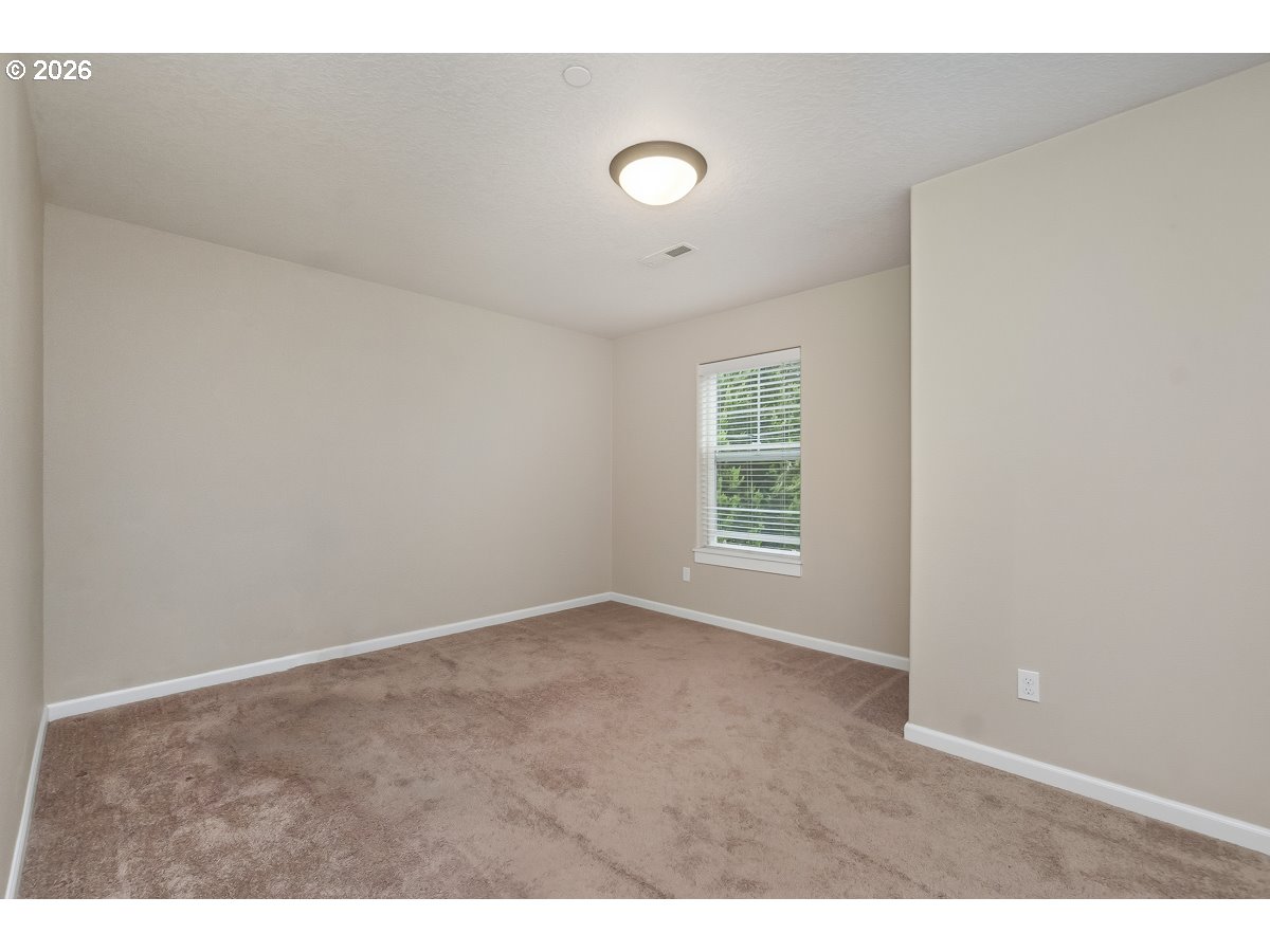 8684 Southwest Borders Street Portland, OR 97223 - Photo 18 of 39 Gallery Image 18