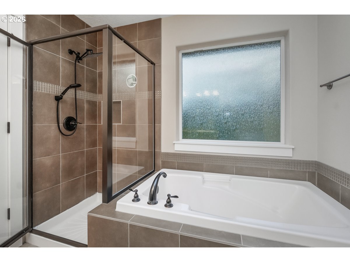 8684 Southwest Borders Street Portland, OR 97223 - Photo 27 of 39 Gallery Image 27