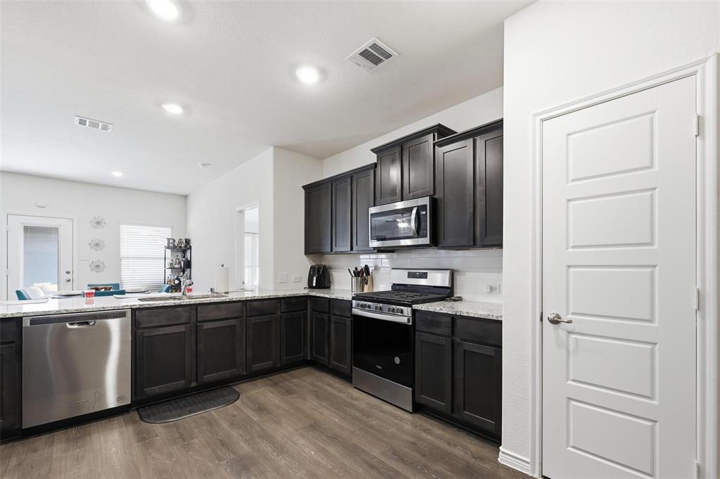 762 Fort Lane Fate, TX 75189 - Photo 13 of 36