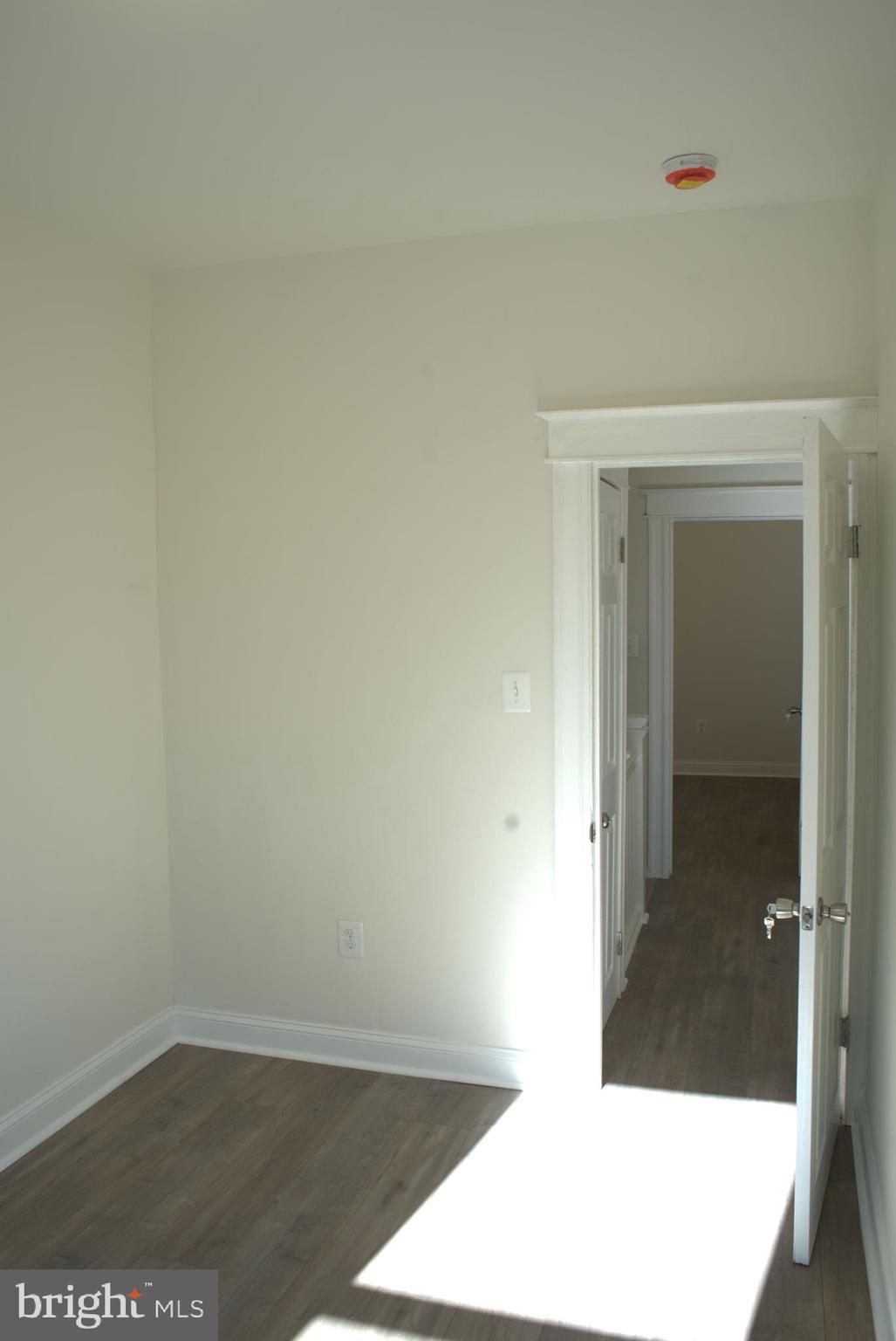 117 South Wickham Road Baltimore, MD 21229 - Photo 91 of 121 Bedroom4c