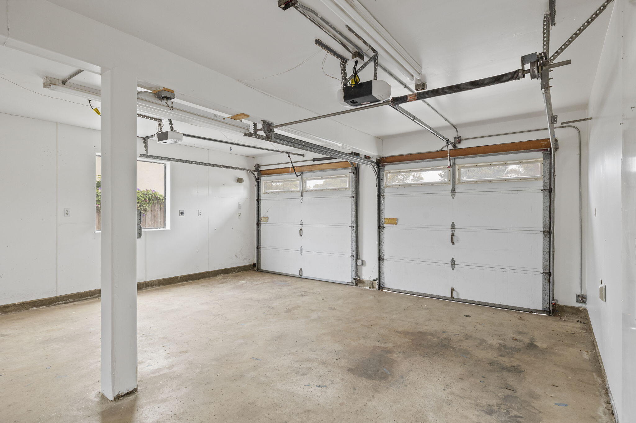 6870 Trigo Road Goleta, CA 93117 - Photo 20 of 25 a view of small space