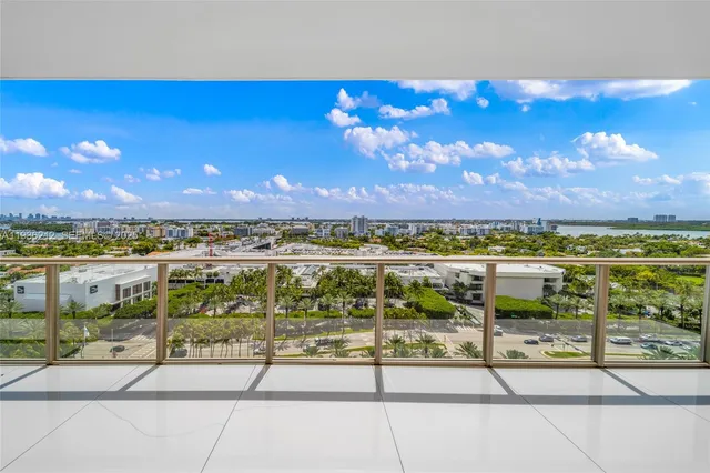 $3,595,000 | 9701 Collins Avenue, Unit 1405S, Bal Harbour, FL 33154