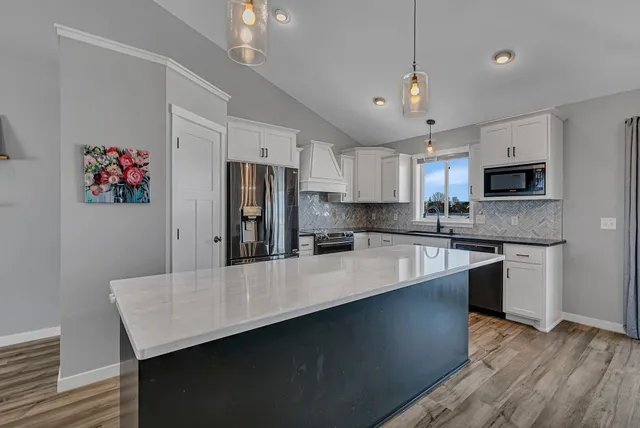 $539,900 | 1413 Lavender Avenue South, Sartell, MN 56377