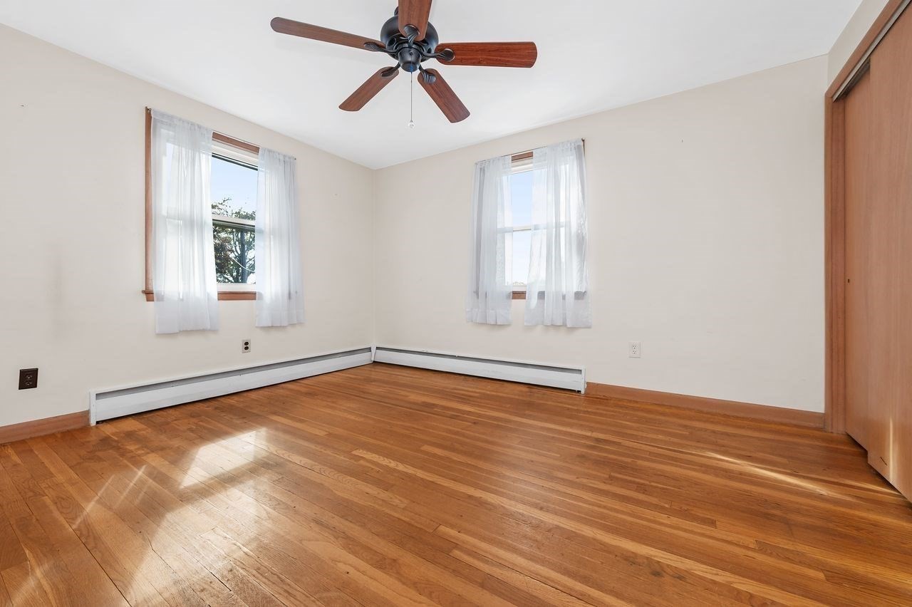 195 Temple Road Waltham, MA 02452 - Photo 16 of 33 Gallery Image 16