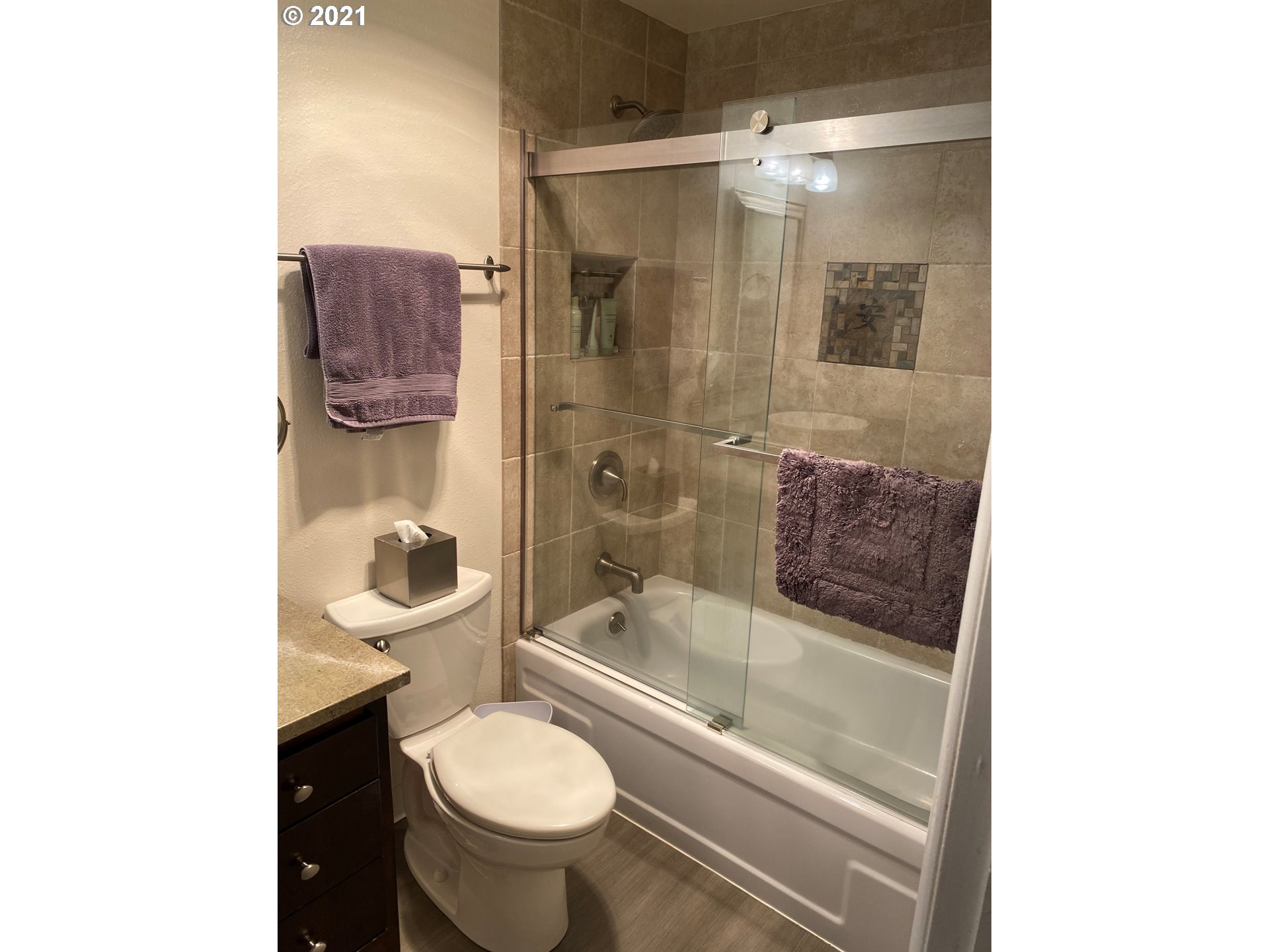 4448 Fox Hollow Road Eugene, OR 97405 - Photo 15 of 28 Gallery Image 15