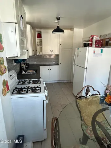 $249,000 | 75 Lincoln Avenue, Albany, NY 12206