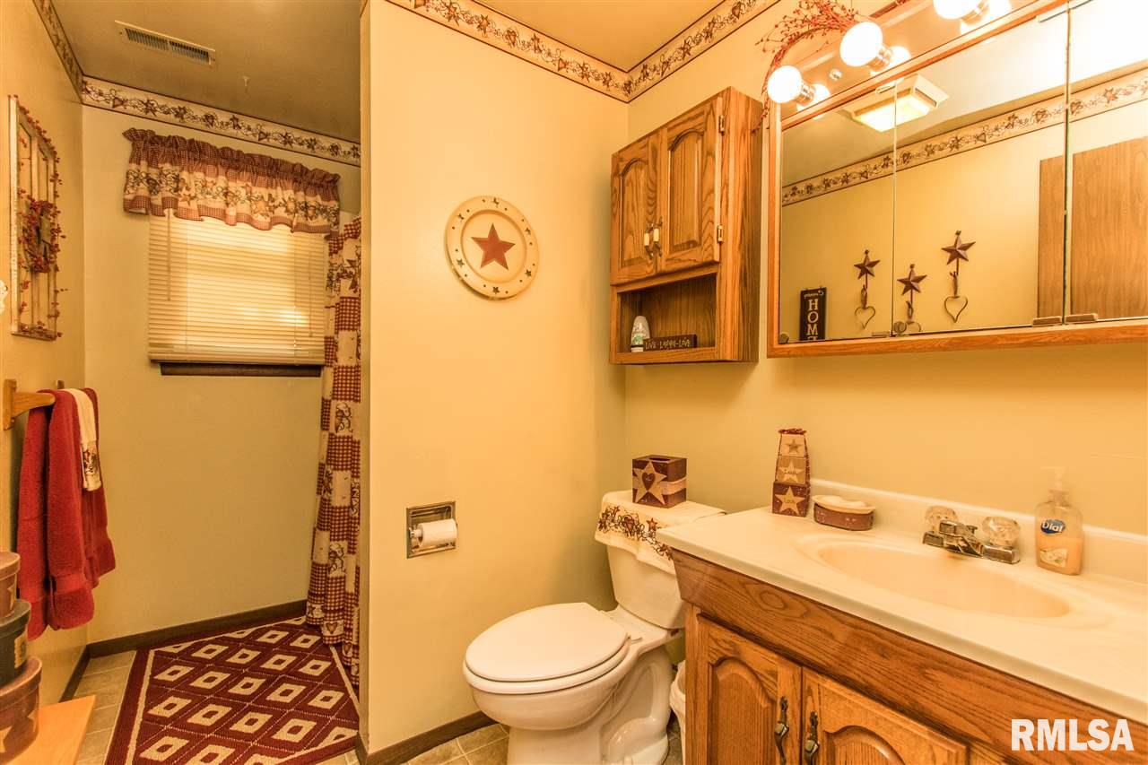 3887 Norwood Road Manito, IL 61546 - Photo 16 of 27 Gallery Image 16