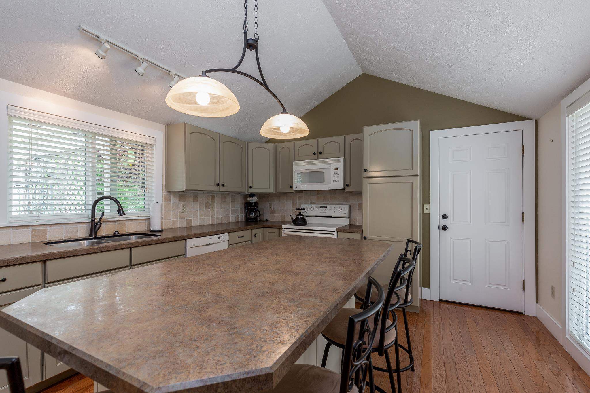 4913 North Calvin Road Spokane Valley, WA 99216 - Photo 14 of 42 Gallery Image 14