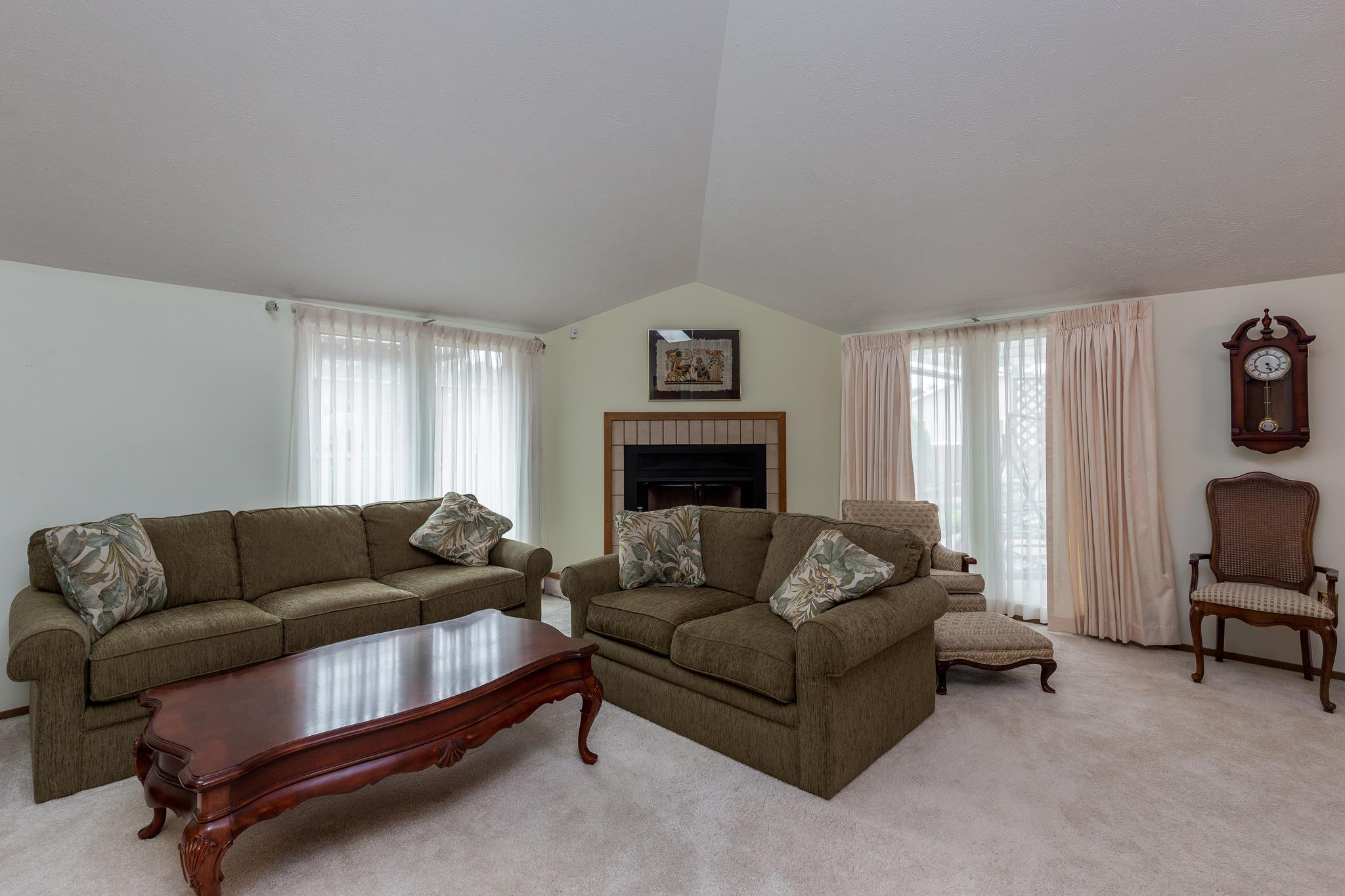 4913 North Calvin Road Spokane Valley, WA 99216 - Photo 5 of 42 Gallery Image 5