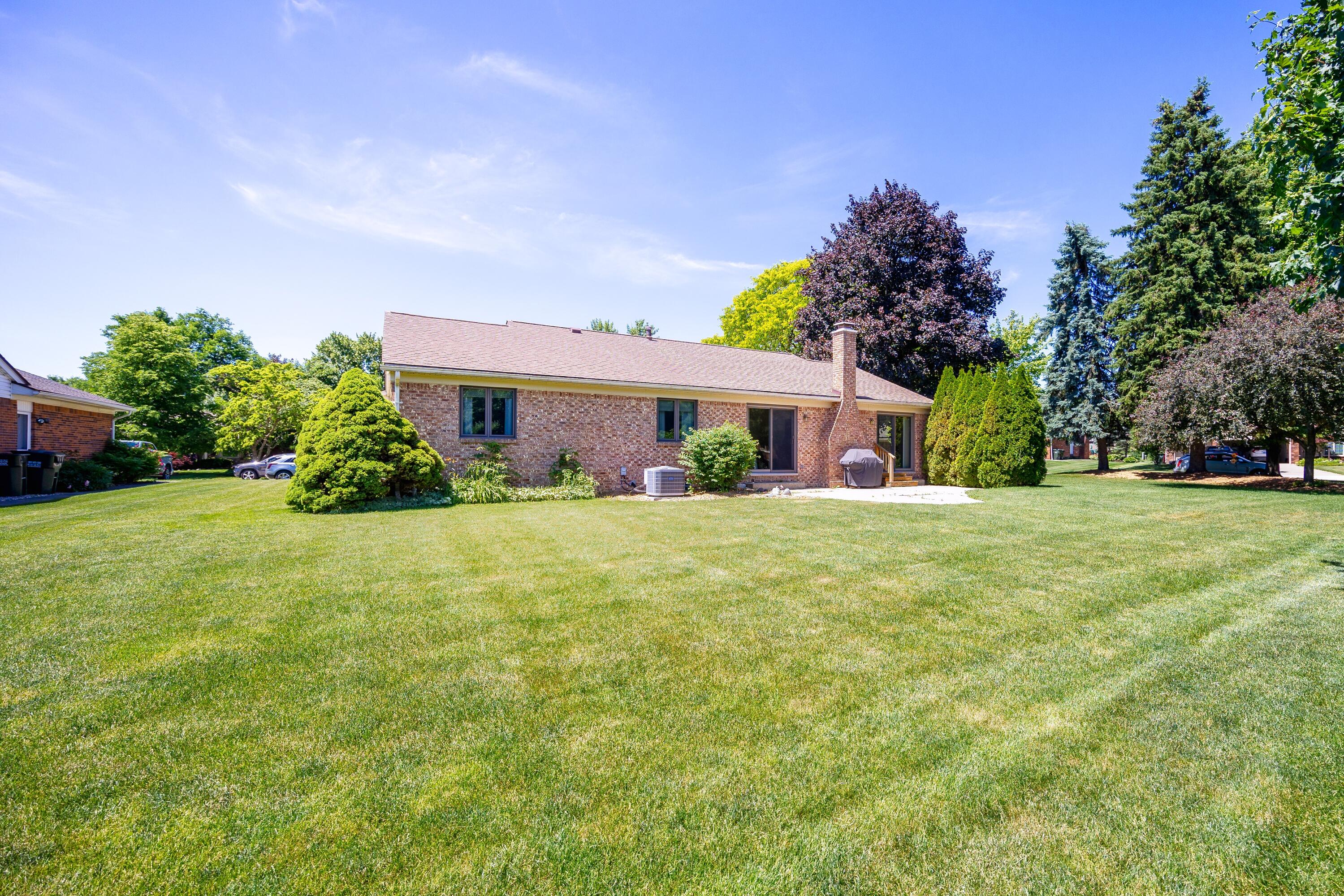 476 Coldiron Drive Rochester, MI 48307 - Photo 28 of 34 28