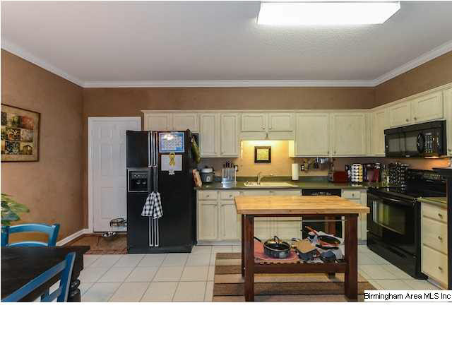 104 Ivy Circle Pelham, AL 35124 - Photo 13 of 32