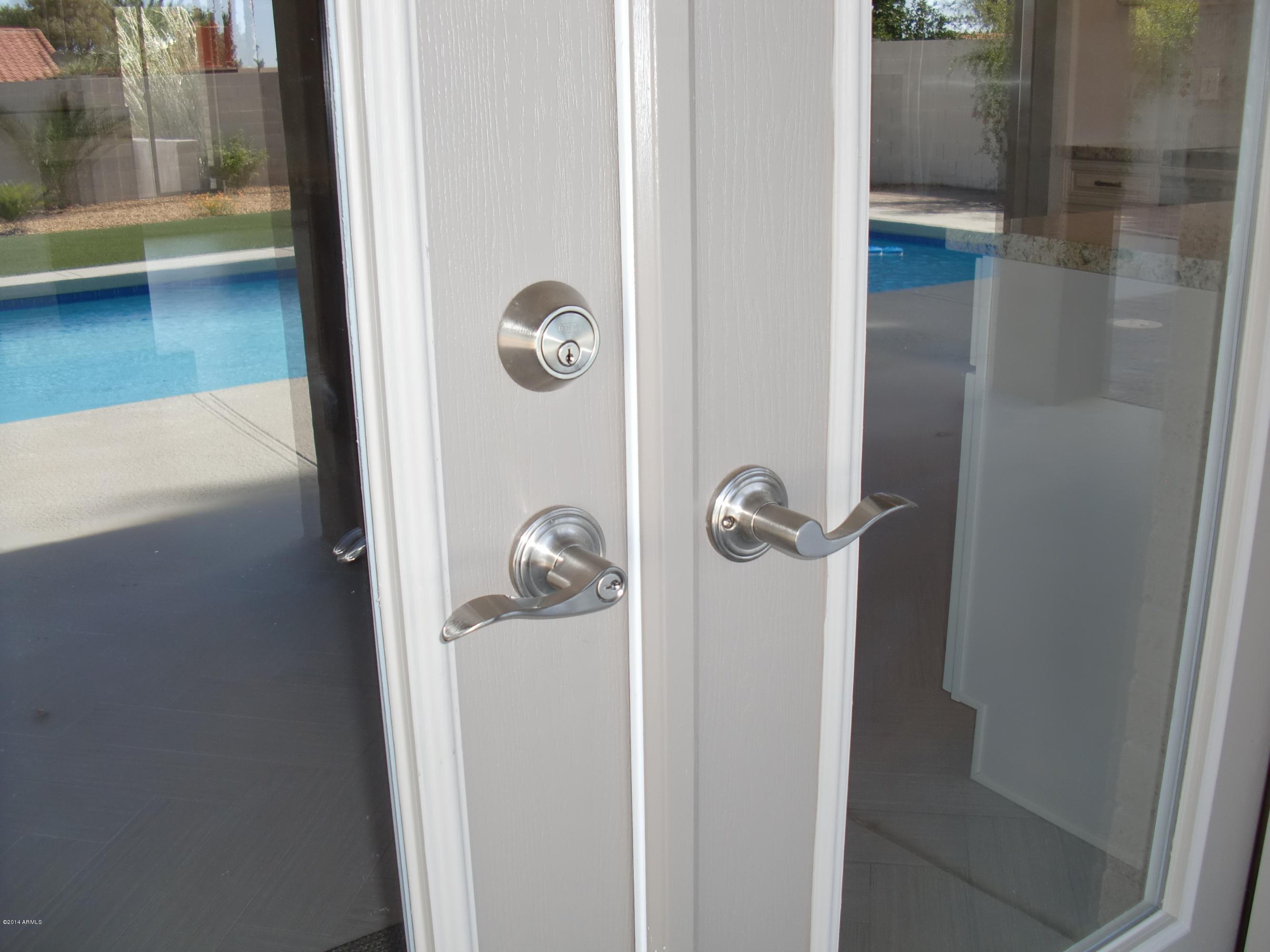 4301 East Redfield Road Phoenix, AZ 85032 - Photo 8 of 65 CIMG5770
