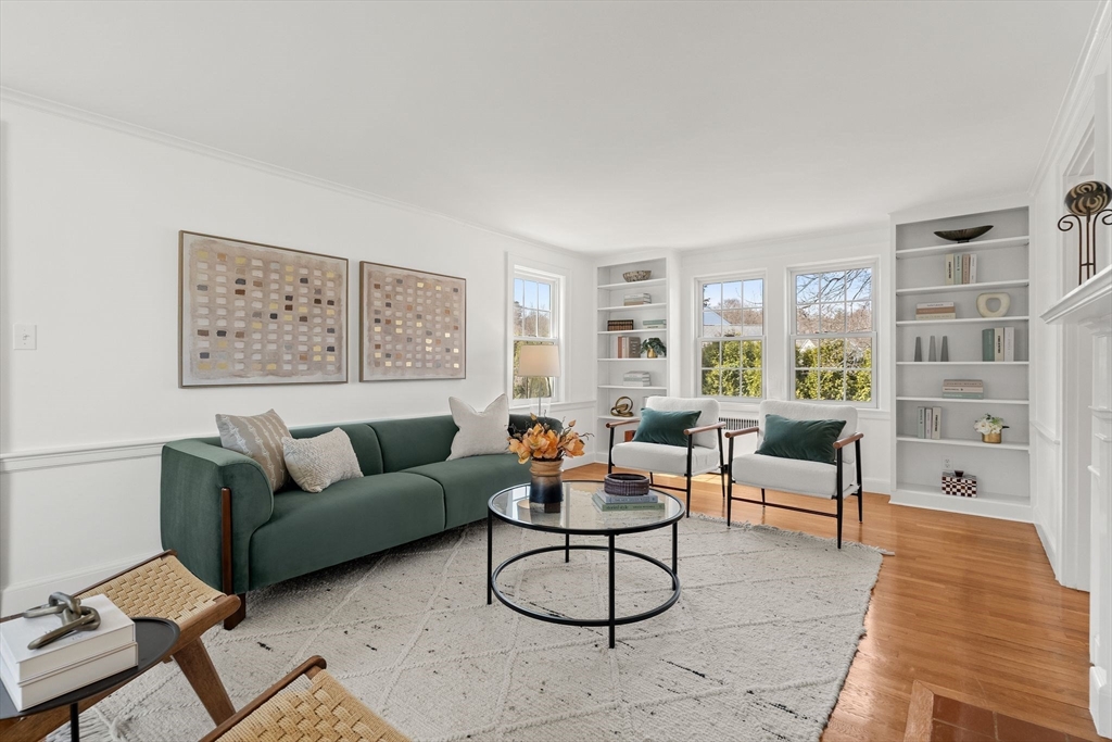 424 Washington Street Canton, MA 02021 - Photo 3 of 40