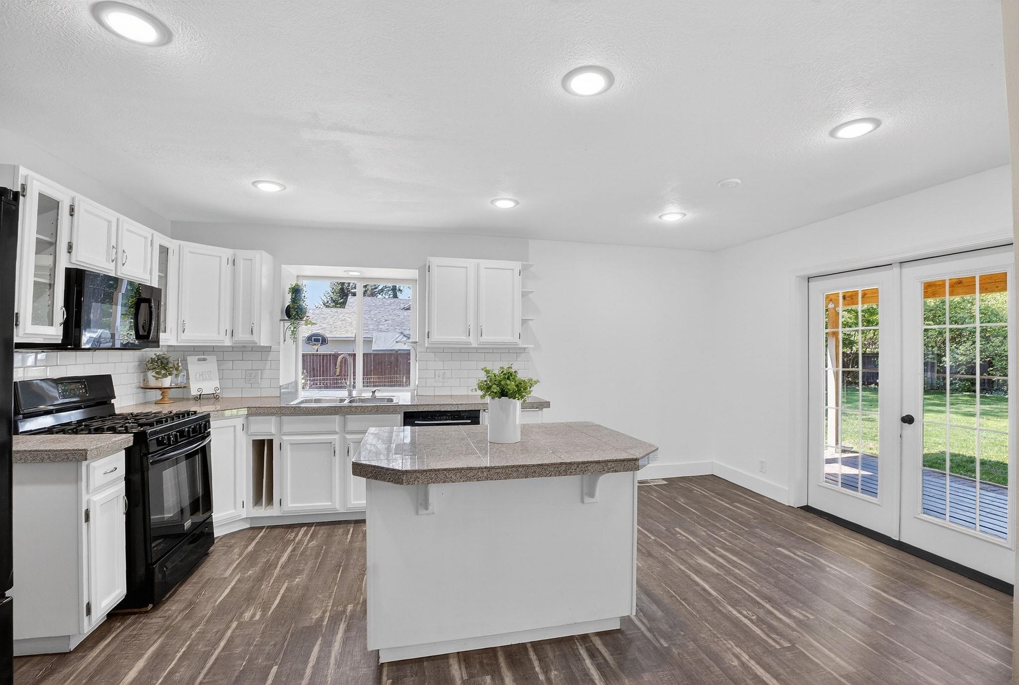 4413 East Moody Lane Mead, WA 99021 - Photo 13 of 50 Gallery Image 13