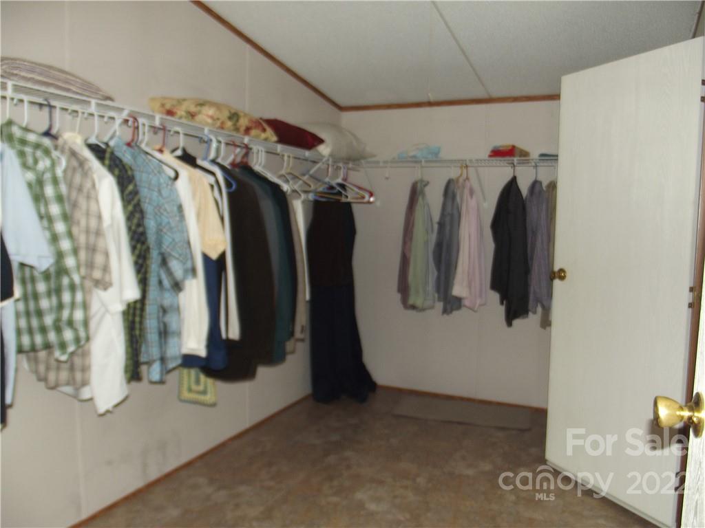 7773 Riverbend Road Claremont, NC 28610 - Photo 5 of 13 Gallery Image 5