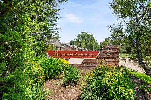 $1,350,000 | 1013 Martin Street, Houston, TX 77018