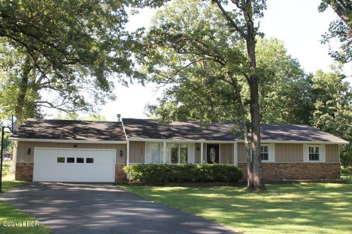 7810 Idyle Wild Road Du Quoin, IL 62832 - Photo 1 of 16
