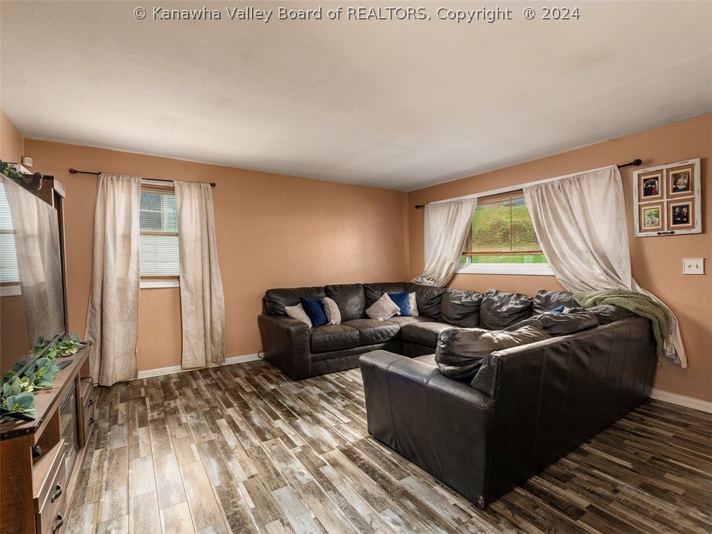 122 Ellison Road Charleston, WV 25314 - Photo 8 of 22 Gallery Image 8