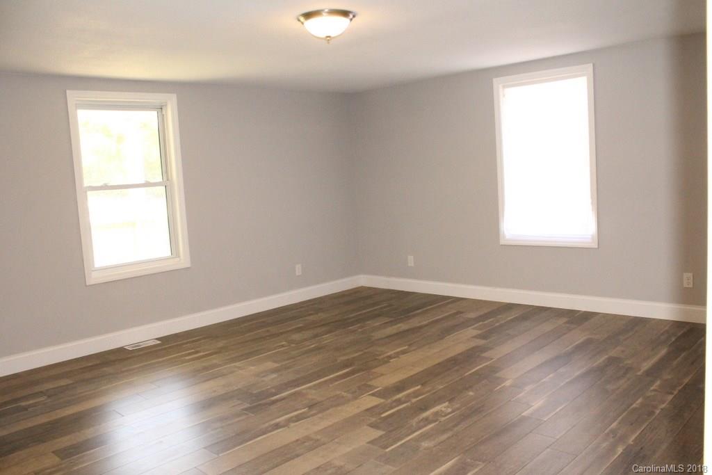1394 Suttle Road Lancaster, SC 29720 - Photo 18 of 25 Gallery Image 18