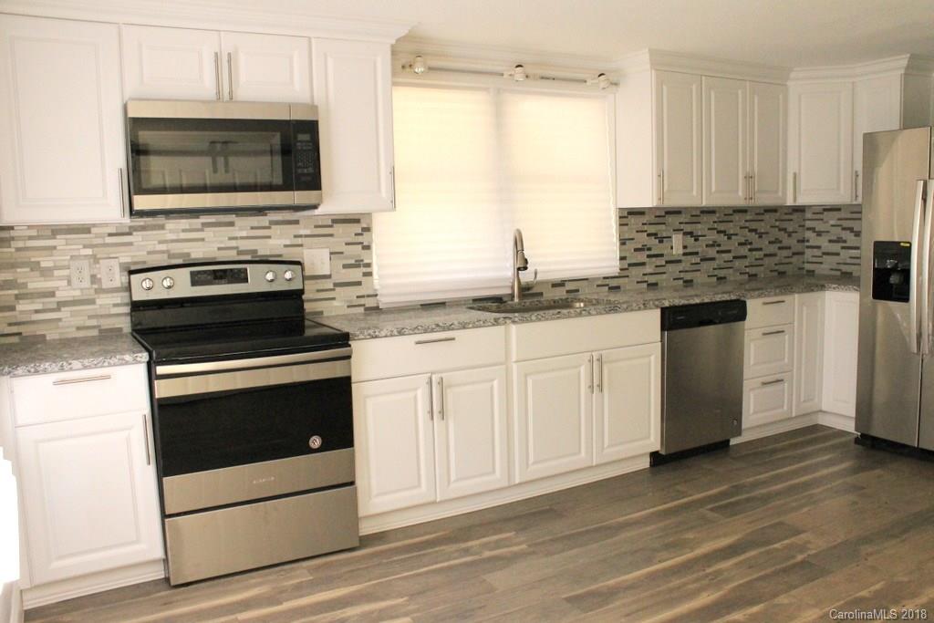 1394 Suttle Road Lancaster, SC 29720 - Photo 6 of 25 Gallery Image 6