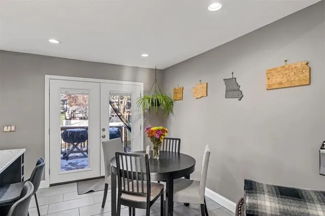 $415,000 | 12418 West 100th Street, Lenexa, KS 66215