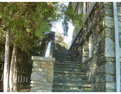 33 Bradlee Road Marblehead, MA 01945 - Photo 7 of 17 a view of backyard of house