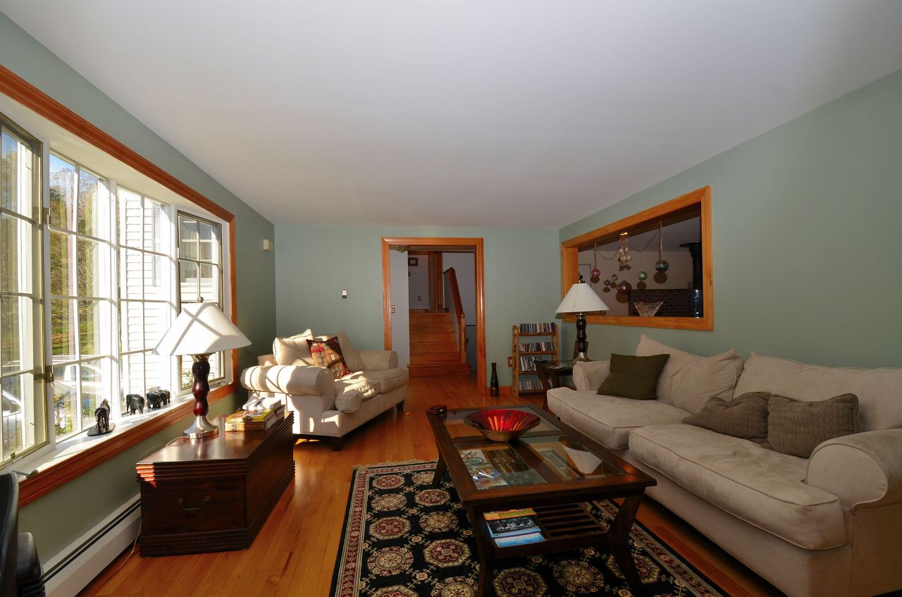 442 County Road Becket, MA 01223 - Photo 8 of 30 Living