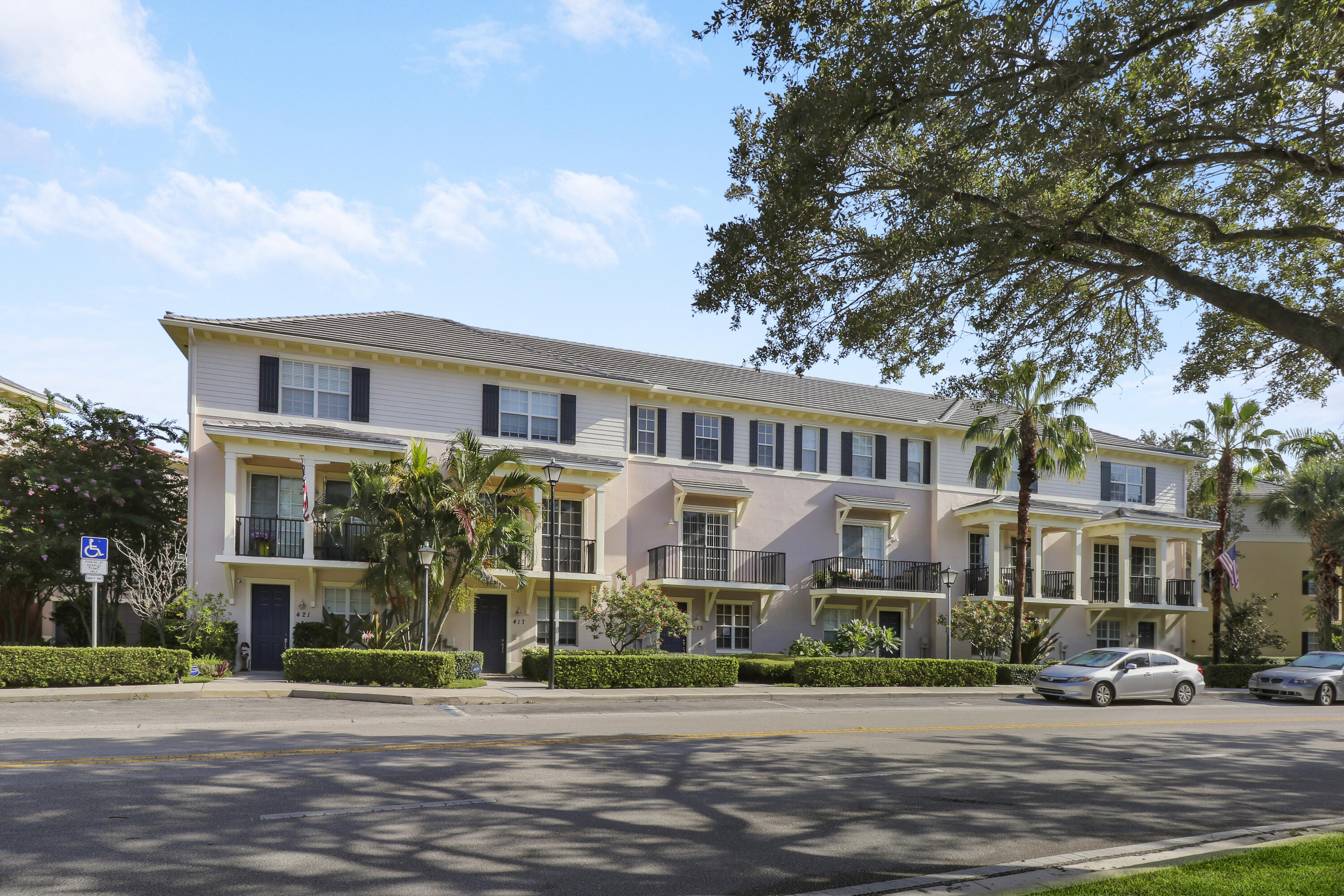 409 School House Road Jupiter, FL 33458 - Photo 2 of 32 House-32 (4)
