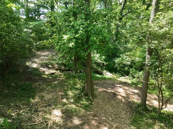 $104,900 | North Baltimore Avenue, Kansas City, MO 64118