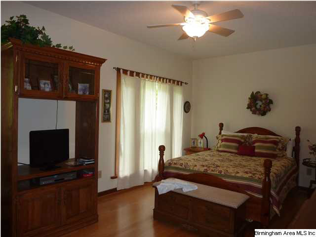 1855 Smokey Road Alabaster, AL 35007 - Photo 16 of 32