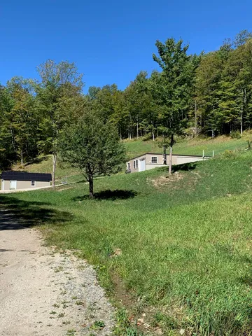 $390,000 | 870 Little Sherburne Road, Killington, VT 05751