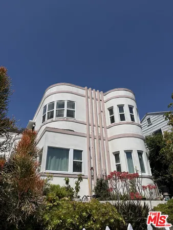 $2,300 | 839 North Alexandria Avenue, Los Angeles, CA 90029