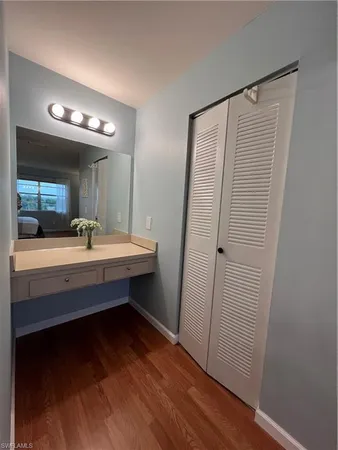 $1,250 | 4372 27th Court Southwest, Unit 403, Naples, FL 34116