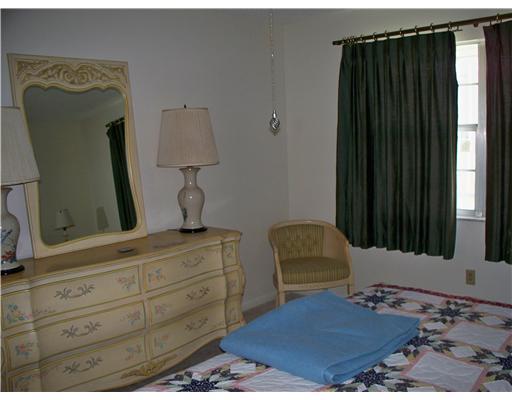 1921 Southwest Palm City Road, Unit 11C Stuart, FL 34994 - Photo 6 of 16 Gallery Image 6