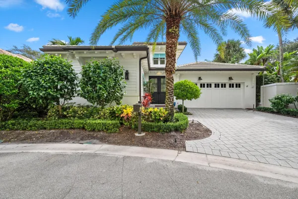 $2,800,000 | 104 Lanitee Circle, Jupiter, FL 33458