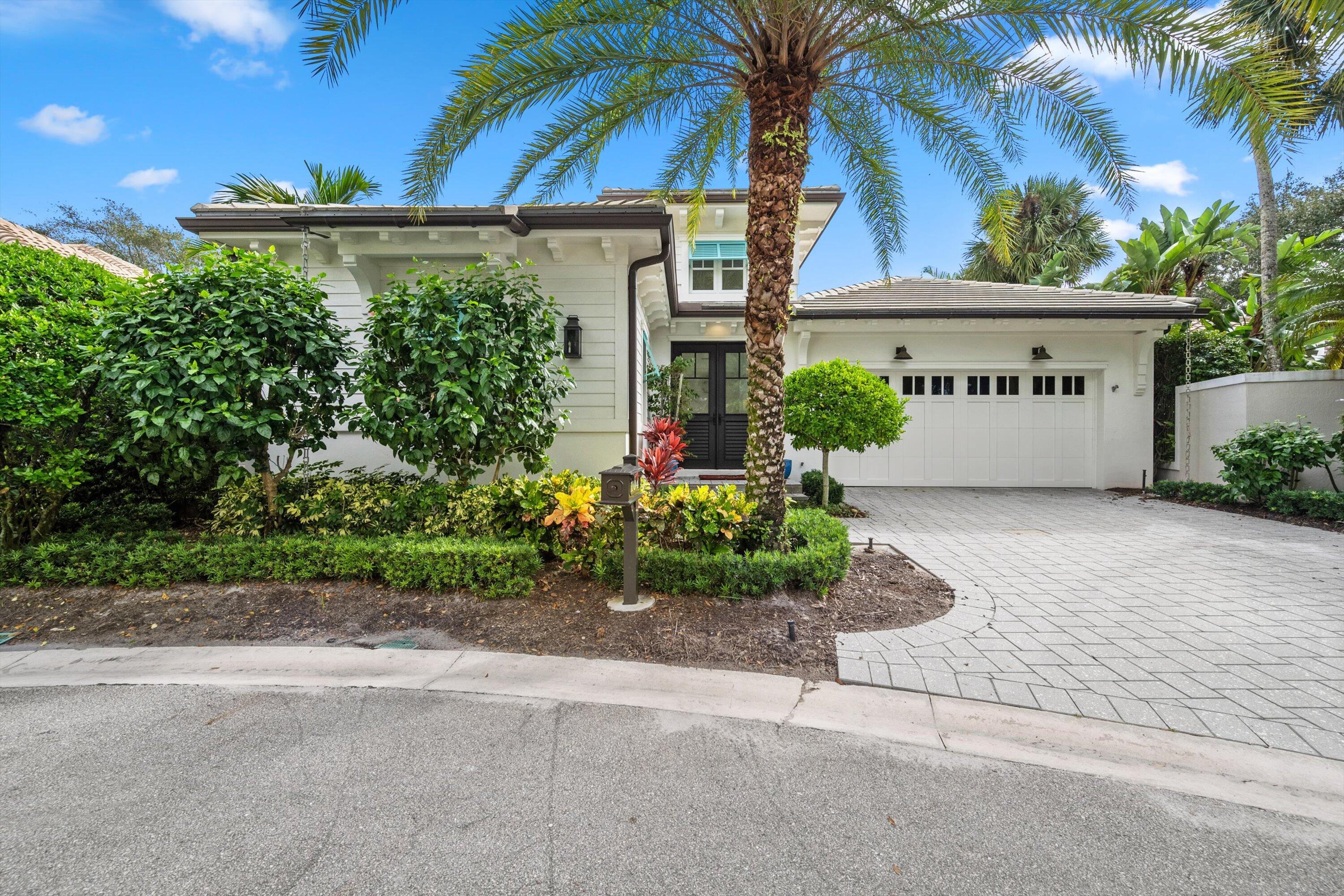 104 Lanitee Circle Jupiter, FL 33458 - Photo 2 of 34 01-DSC_3868