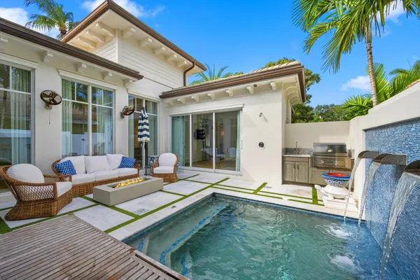 $2,800,000 | 104 Lanitee Circle, Jupiter, FL 33458