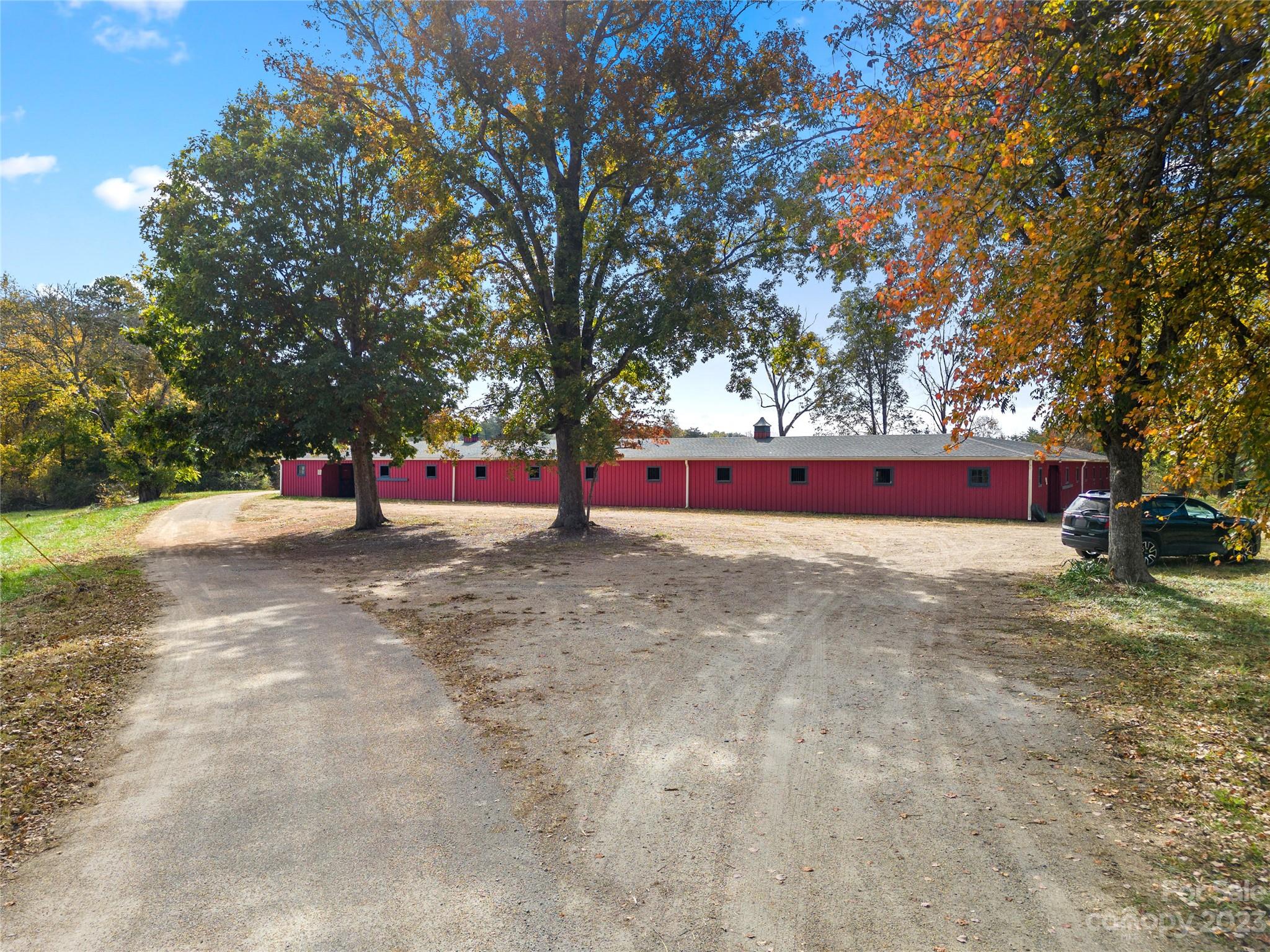 1642 Smith Waldrop Road Columbus, NC 28722 - Photo 4 of 37