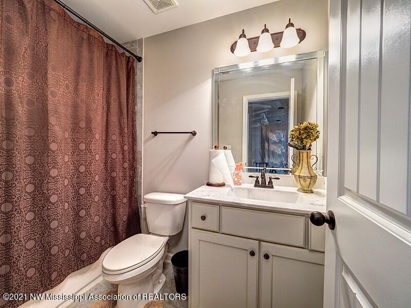 4659 Riva Ridge Drive Olive Branch, MS 38654 - Photo 31 of 38 P8070216_17_18_19_20_DAN !