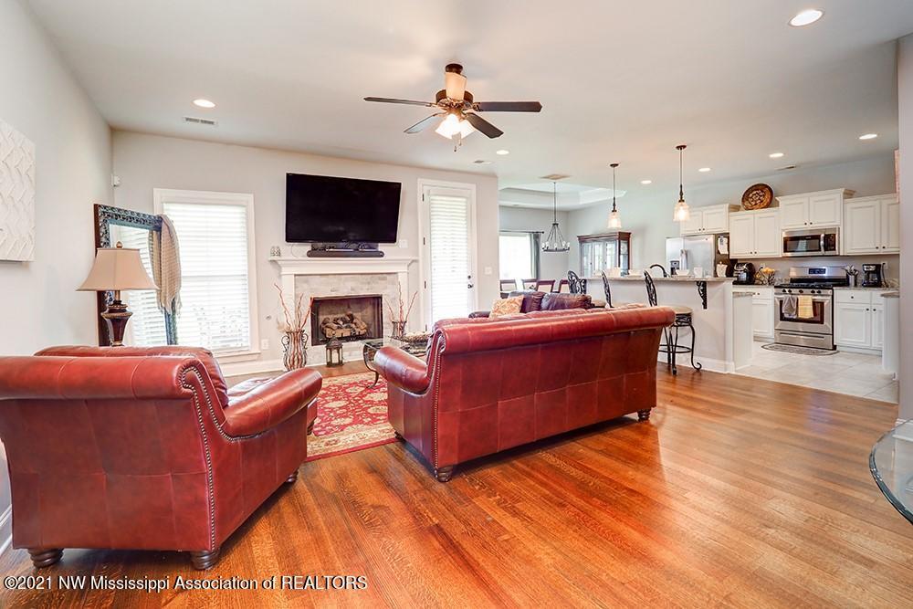 4659 Riva Ridge Drive Olive Branch, MS 38654 - Photo 7 of 38 Great Room
