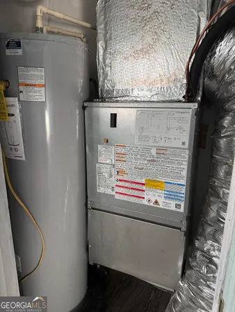 a view of washer and dryer