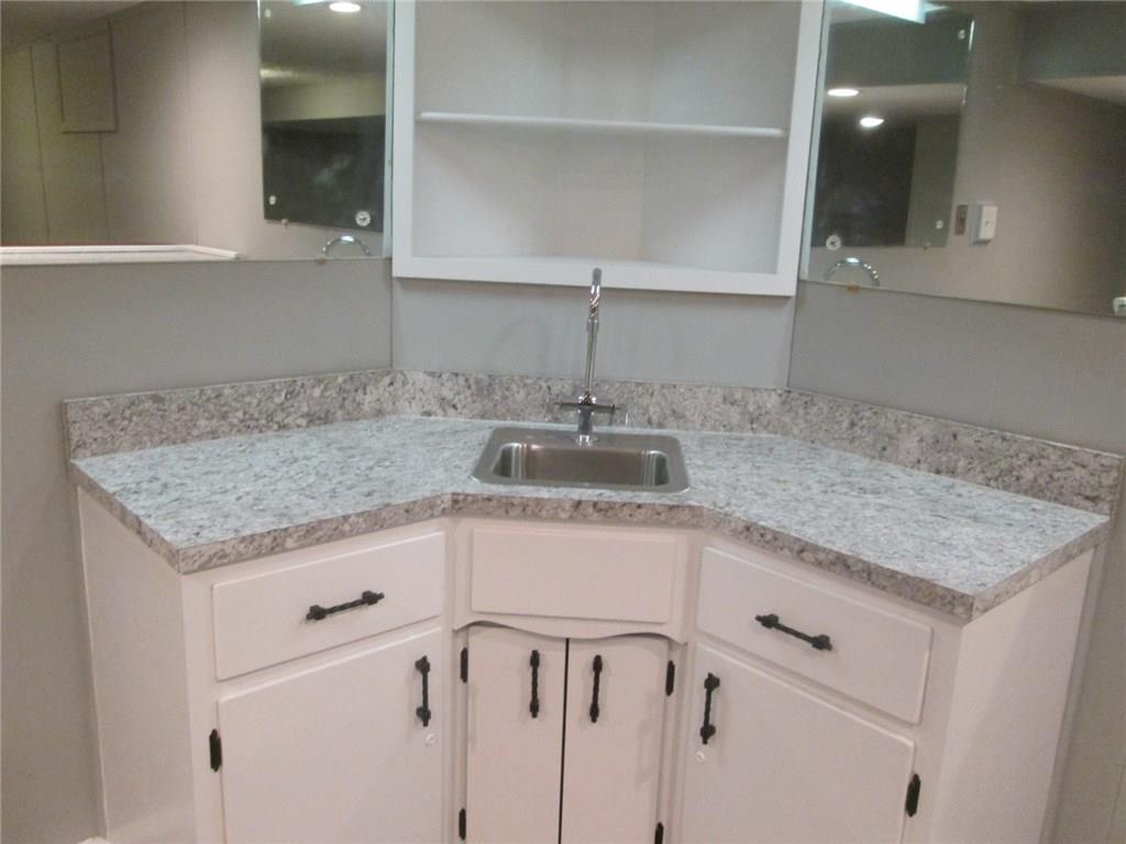 5306 Brendonridge Road Indianapolis, IN 46226 - Photo 24 of 29 Gallery Image 24