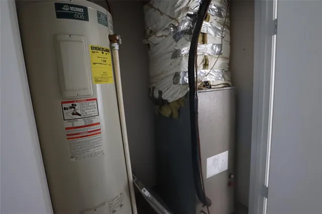 a view of walk in closet