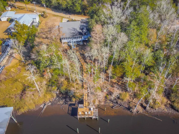 $499,000 | 29 Gibson Road, Sopchoppy, FL 32358