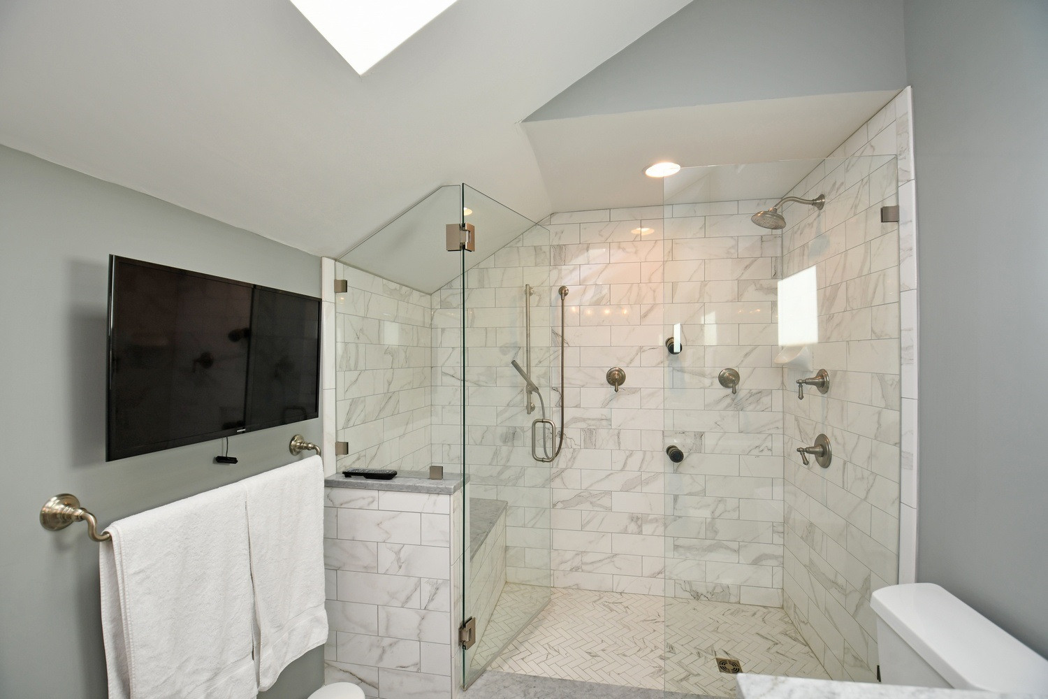 1 Riverside Place, Unit 504 Covington, KY 41011 - Photo 34 of 43