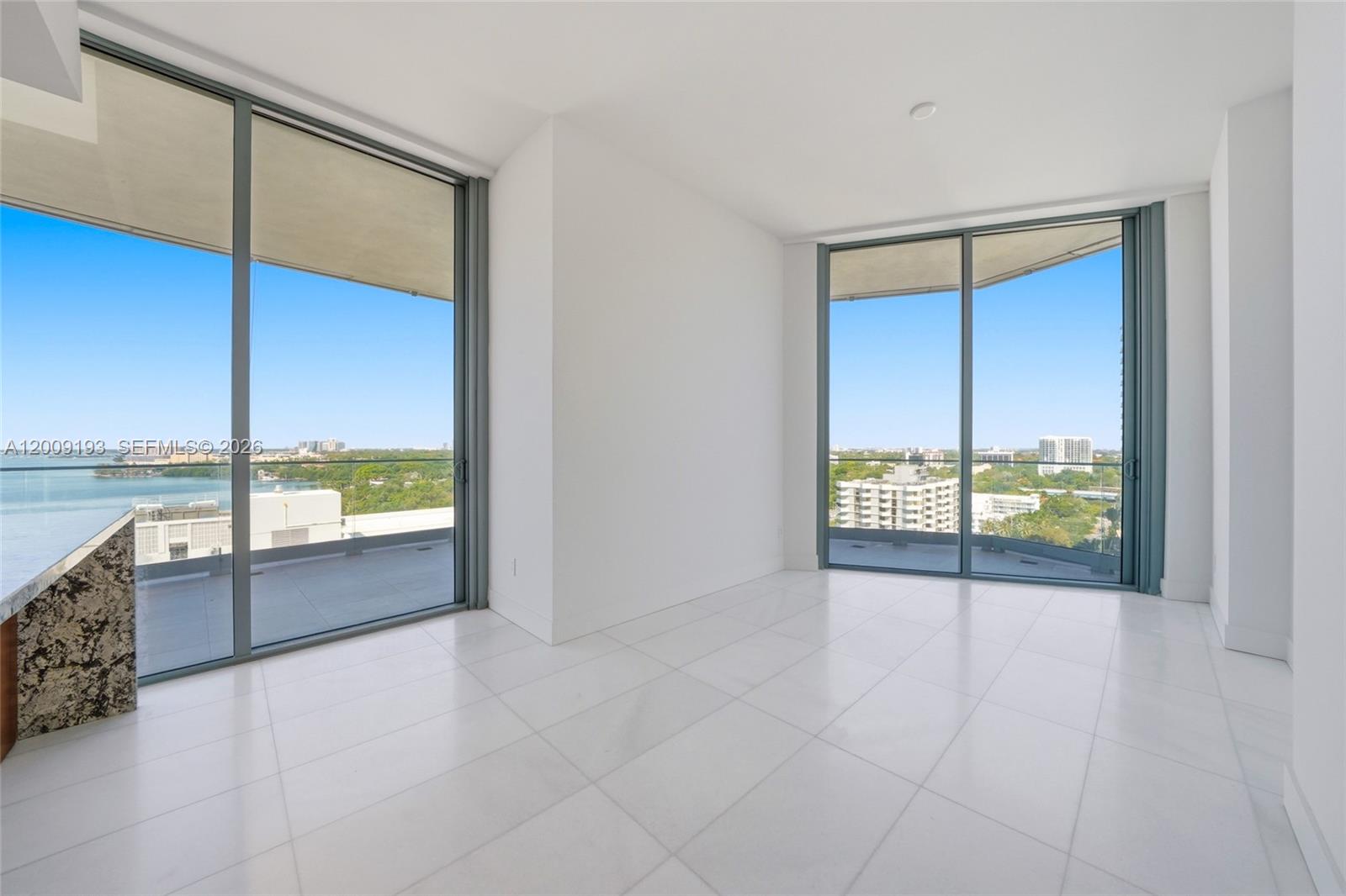 175 Southeast 25th Road, Unit 1403 Miami, FL 33129 - Photo 9 of 22