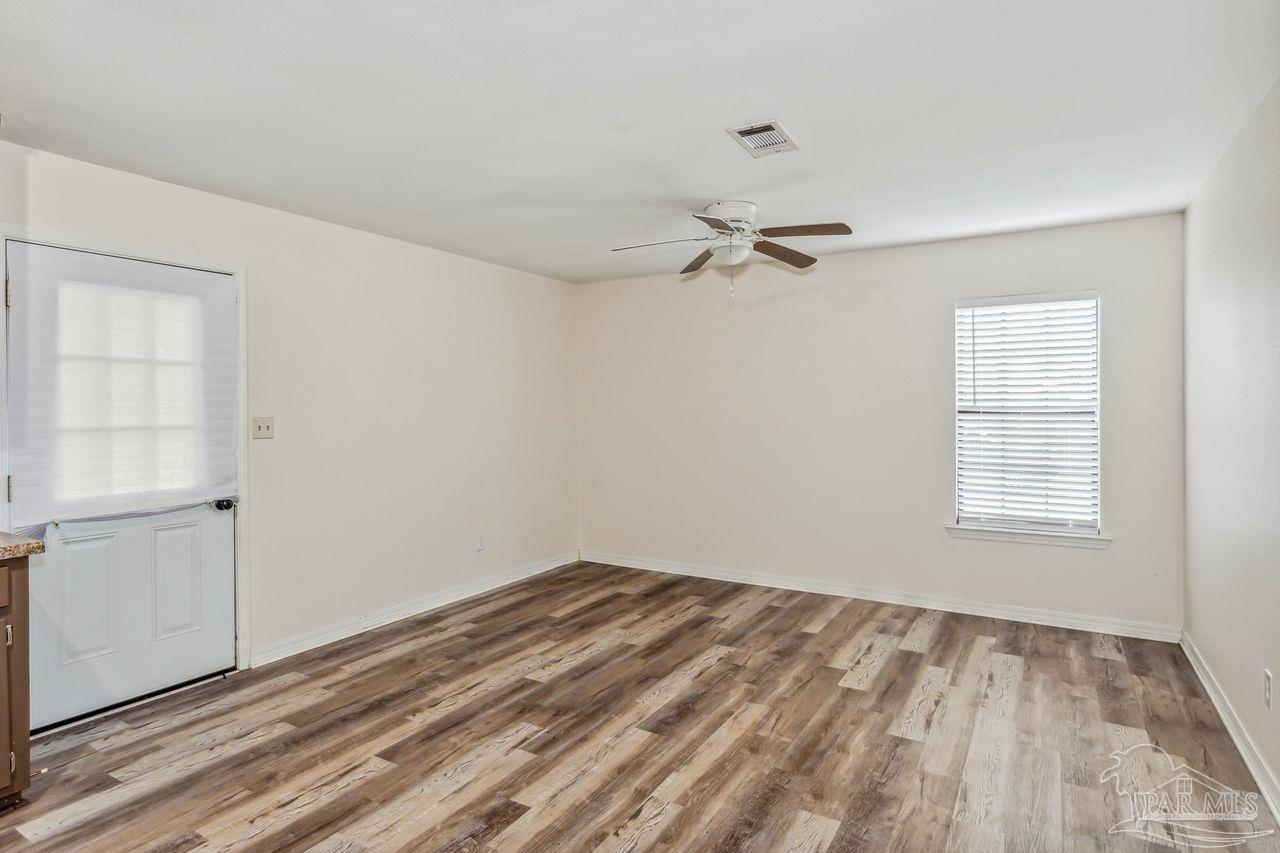 1223 Barth Road Molino, FL 32577 - Photo 10 of 22 Gallery Image 10