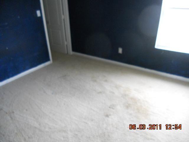 2736 Rothe Lane Indianapolis, IN 46229 - Photo 5 of 7 Gallery Image 5