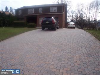 3290 Bartram Road Willow Grove, PA 19090 - Photo 2 of 12 Exterior Front
