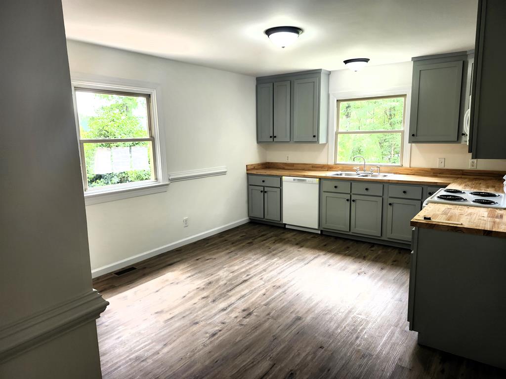 9726 Nutbush Road Green Bay, VA 23942 - Photo 9 of 17 Gallery Image 9